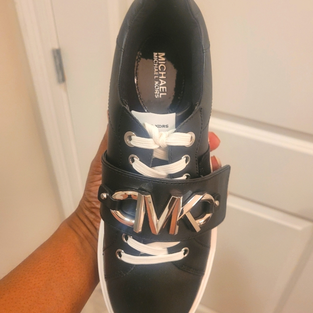 Michael Kors Emmett Strap Lace Up